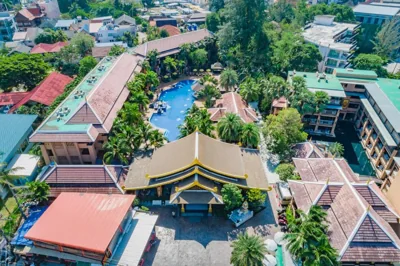 Princess Kamala Beachfront Hotel – Foto 10